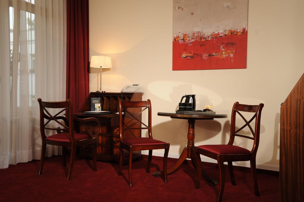 Villa Viktoria Dusseldorf Luaran gambar